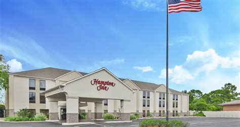 Hampton by Hilton Pet Policy & Pet Friendly Locations .